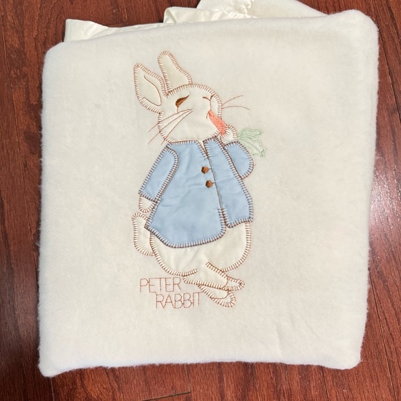 Vintage Quiltex Beatrix Potter Peter Rabbit Blanket - Picture 1 of 5